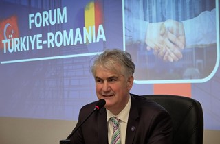 Uluslararası Temaslar Meyvesini Verdi: Gemlik ve Köstence Ticaret Odaları Arasında İş Birliği Protokolü İmzalandı